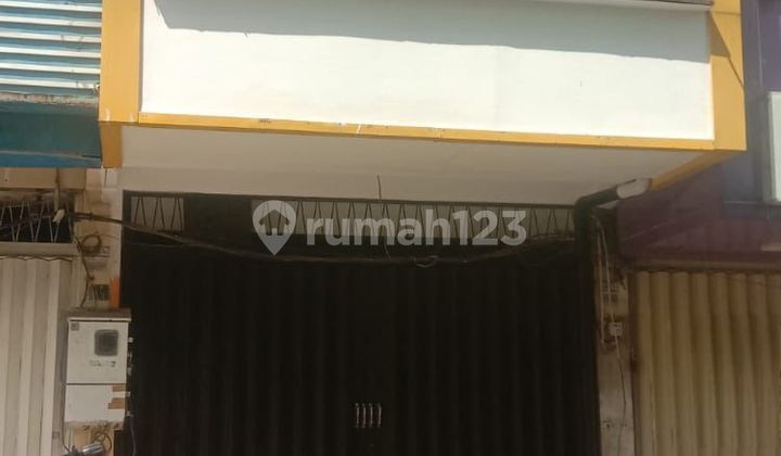 Affordable For Rent Shop House in Central Surabaya City at Ambengan Plaza - Ketabang - Genteng - Facing Main Road - In Line with BCA Bank - Suitable for All Types of Businesses 2