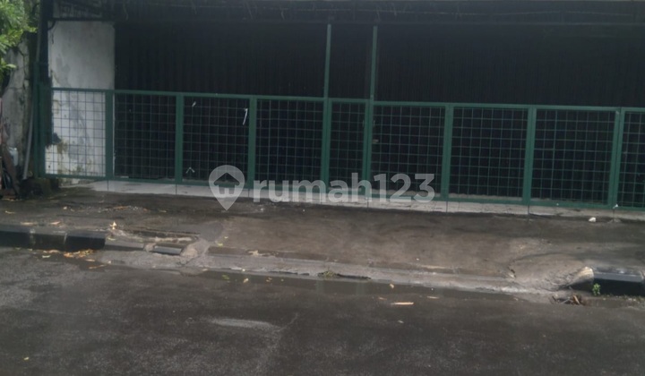 Disewakan 228 M2 Ruko Raya Sukomanunggal - Arah Margomulyo Surabaya - Nol Jalan Raya Cocok Buat Gudang, Buat Segala Usaha