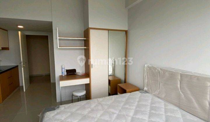 Disewakan Apartemen Denver Tipe Studio Full Furnished Universitas Ciputra - Citraland Surabaya 1