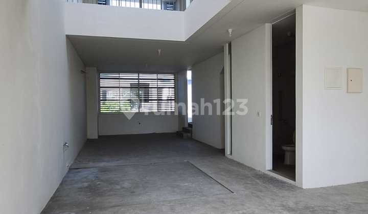 For Rent: Graha Natura Soho Shop House - Modern 3 Floors West Surabaya Near Gwalk Citraland, Margie High School, Cambridge School, Pakuwon Mall, PTC, Supermall For Rent: Graha Natura Soho Shop House - Modern 3 Floors West Surabaya Near Gwalk Citraland, Margie High School, Cambridge School, Pakuwon Mall, PTC, Supermall