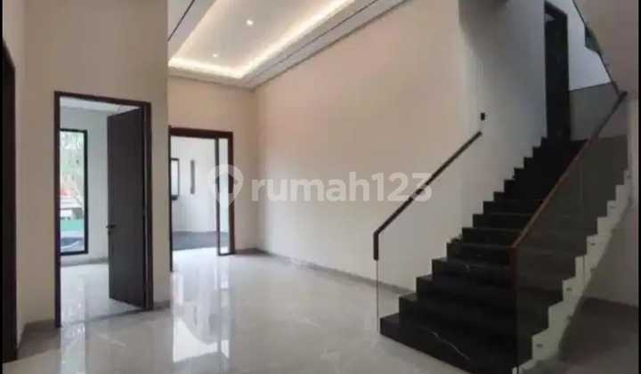 Rumah Baru Pakuwon Indah Dkt Citraland dan Graha Family Modern Minimalis 2