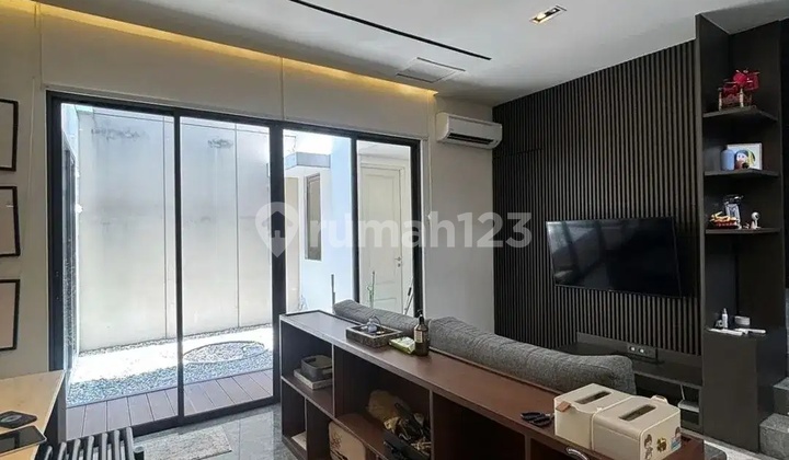 Rumah Zimbali Costa Grand Island Pakuwon City Minimalis 2