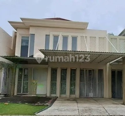 Rumah Semi Furnish Long Beach Pakuwon City Surabaya