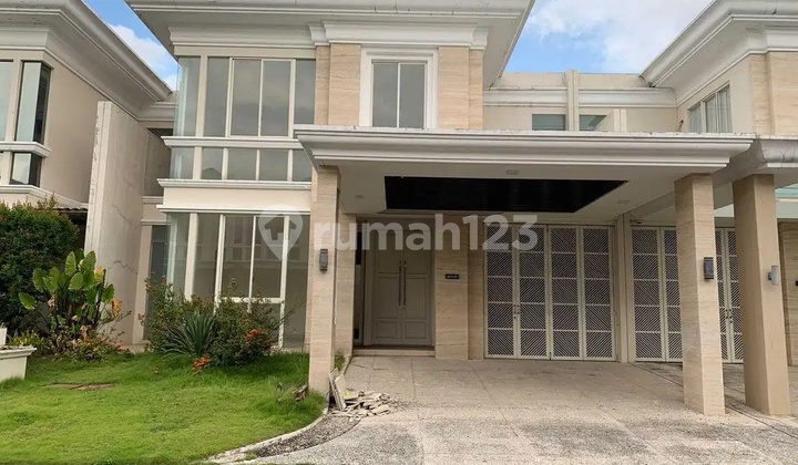 RUMAH SIAP HUNI PAKUWON INDAH CLUSTER LARIZ WOOD SURABAYA 1