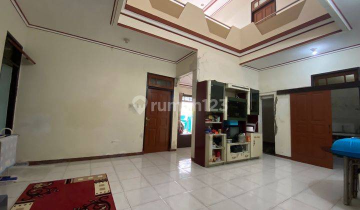 Rumah Strategis Siap Huni Furnish Mulyosari Utara 1