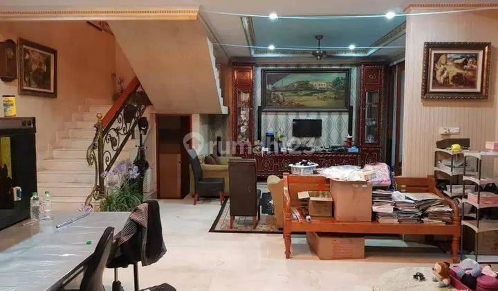 Rumah Full Furnish Pakuwon City Siap Huni Villa Riviera 2