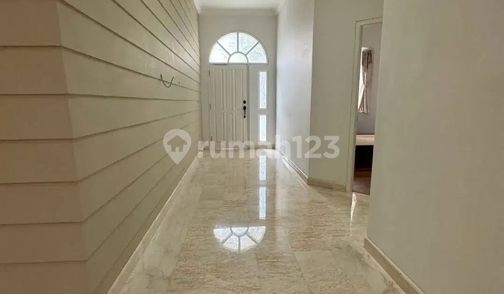 San Diego House Next to San Antonio Palm Beach Near Its Unair Pakuwon City 2