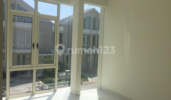 Rumah Siap Huni Grand Island Pakuwon City Dkt San Diego Palm Beach