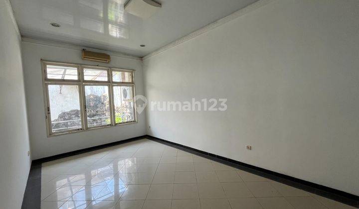 Rumah 2 Lantai Siap Huni Strategis Mulyosari Mas  2