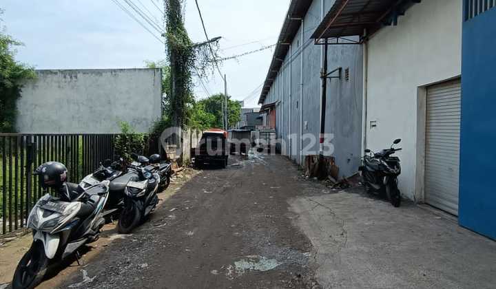 GUDANG 3 UNIT GANDENG DI KEDINDING