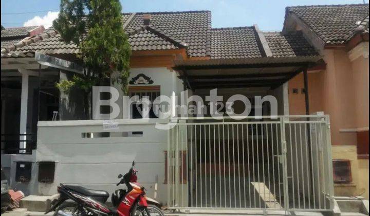 RUMAH DEKAT SEKOLAH TERANG BANGSA 1