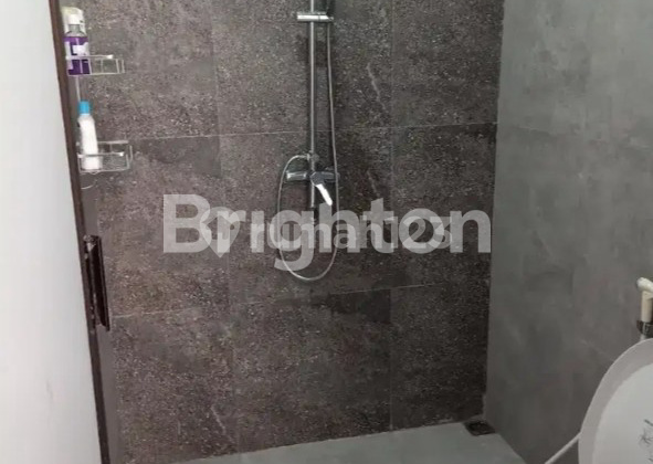 Rumah Unique Dekat Bandara 2