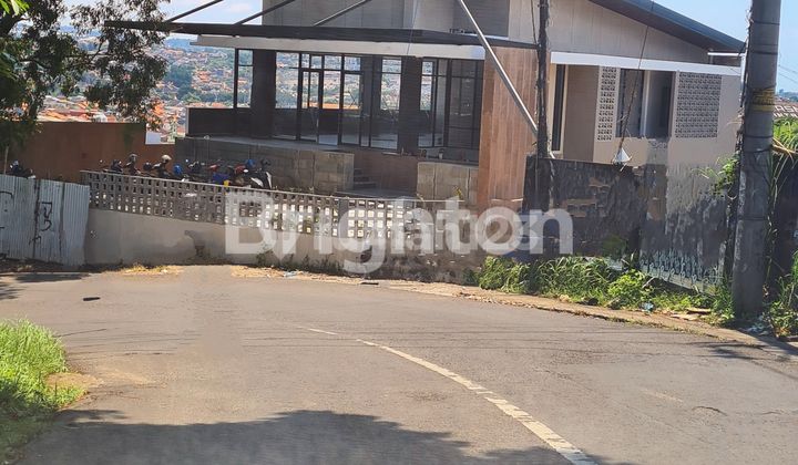 Restaurant with a nice view of Semarang City