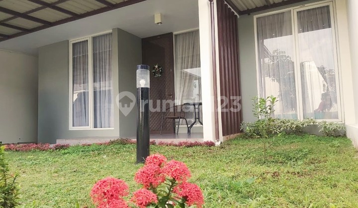 Comfortable Ready-to-Use House in BSB Citraland 2