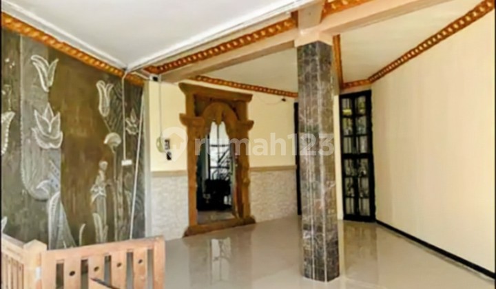 Ready-to-Occupy House Near Undip in Banyumanik Area 1