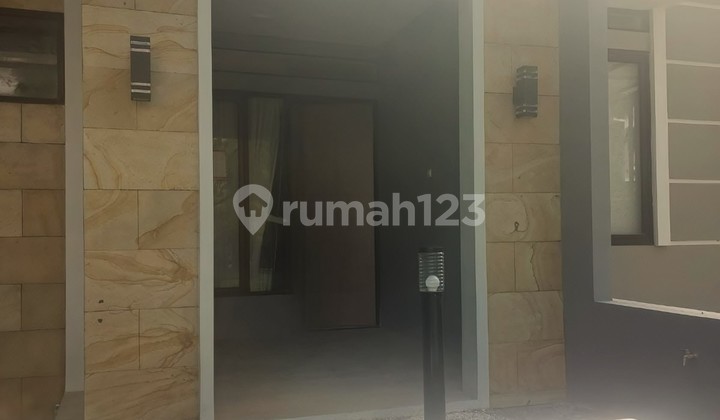 Rumah Siap Pakai Di Bsb City 2