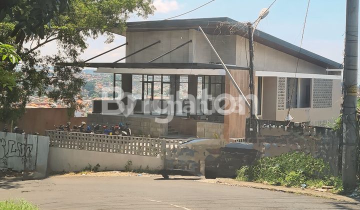 Restaurant with a nice view of Semarang City