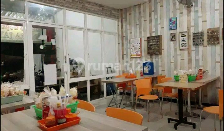 Ruko Satu Lantai Di Tengah Kota Semarang