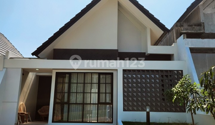 Rumah Bagus Ala Vila Full Furnish Di The Miles Bsb 1