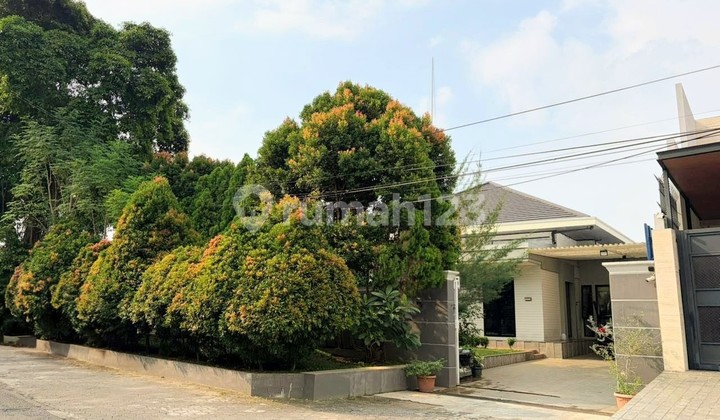 Cocok untuk Expart Rumah Mewah Serasa Villa di Candisari 2