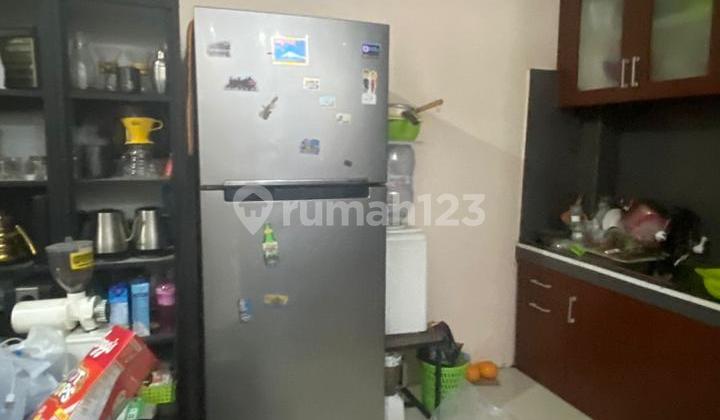 Rumah Full Furnished Siap Huni di Depok Struktur 2Lt. Jual Cepat!