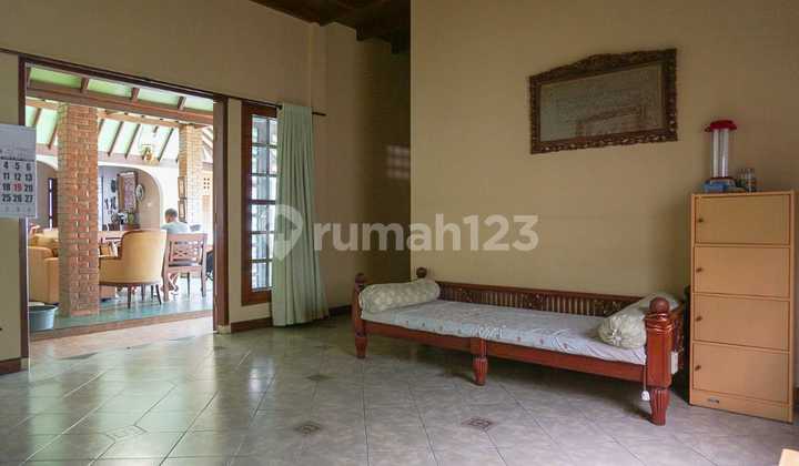 Dijual Cepat Rumah Klasik Cinangka Kemandoran 2