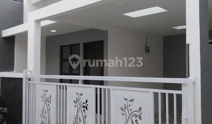 RUMAH BARU SIAP HUNI DI TENGAH KOTA JOMBANG 1