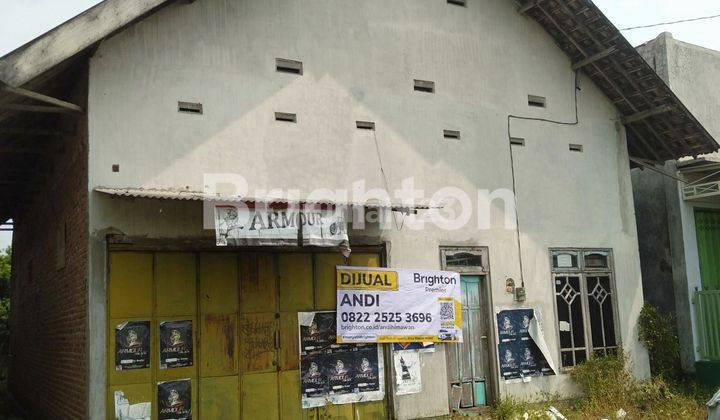 RUMAH PINGGIR JALAN BESAR DI BLIMBING JOMBANG 1