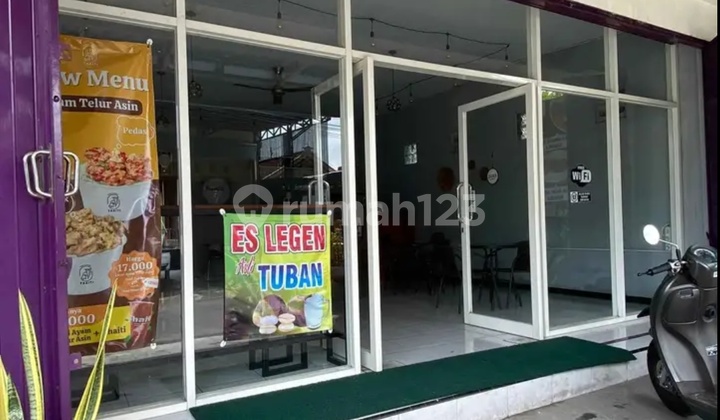 Ready-to-Occupy Shop House in the Heart of Jombang City 2