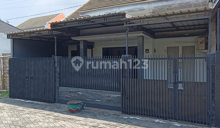 Ready-to-Occupy House in Perum Sengon Asri Regency, Jombang