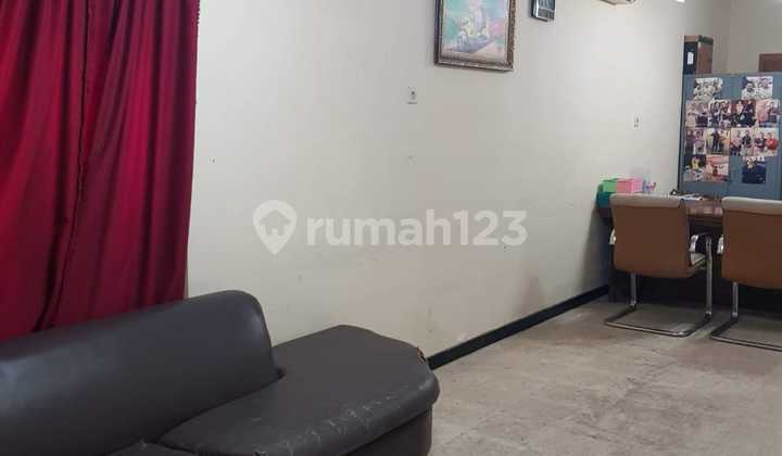 Nice House Ready to Occupy in the Center of Jombang City 2
