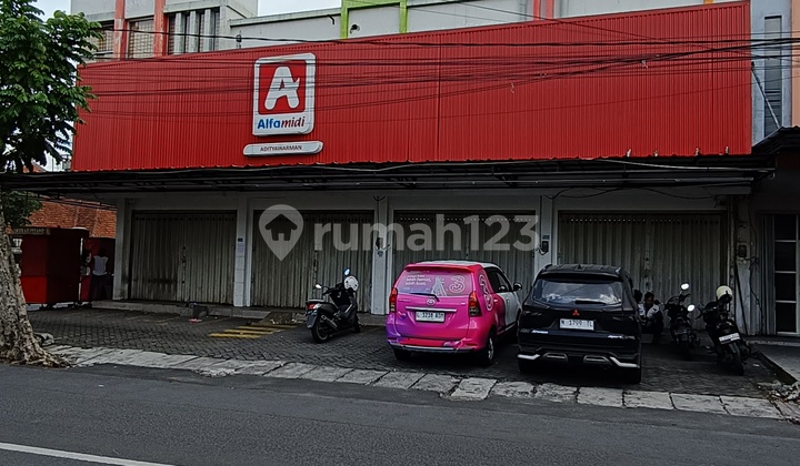 Ruko 4 Pintu 2 Lantai Siap Pakai Ex Alfamidi di Jombang Ruko 4 Pintu 2 Lantai Siap Pakai Ex Alfamidi di Jombang