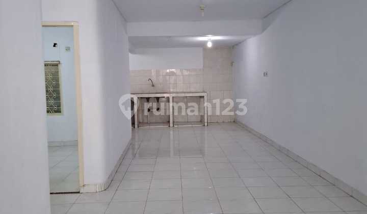 Rumah Di Muara Karang  2