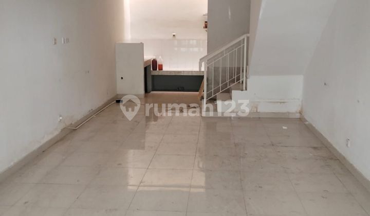 For Rent House in Taman Palem Lestari For Rent House in Taman Palem Lestari