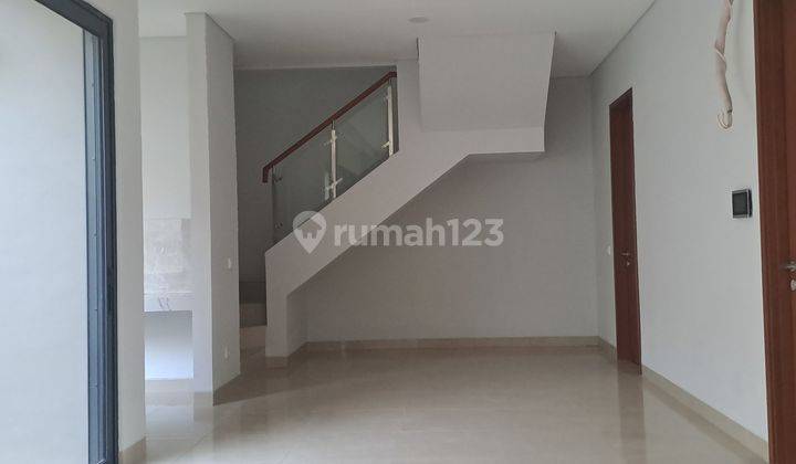 Di jual rumah baru di kota wisata cibubur Rumah 2