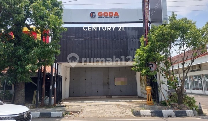 2-Story Shophouse on Jl. Jendral Sudirman, Premium Area Indramayu 1
