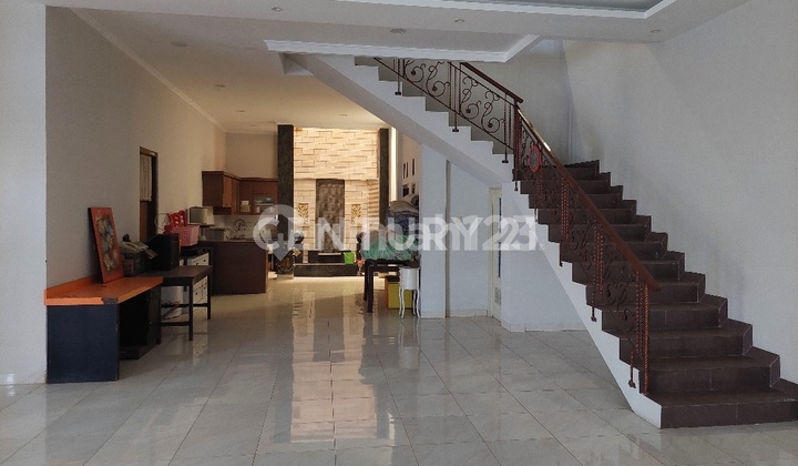 Rumah Mewah Di Jl.Ciremai Cirebon