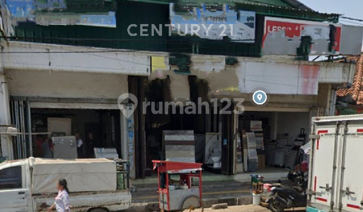 Strategic Shop + Warehouse Location for Business on the Main Route of Cirebon Regency