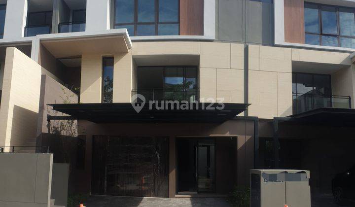 Dijual Rumah Mewah 3 Lantai The Zora Bsd City Tangerang. 1