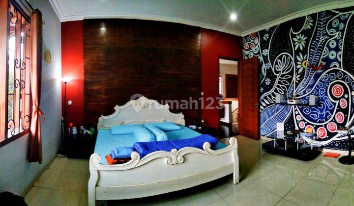 Rumah 2 Lantai Bagus Semi Furnished Sertifikat Hak Milik di Pasar Minggu Poncol Jatipadang Jakarta Selatan, Jakarta Selatan 2