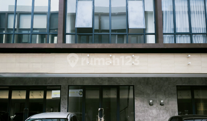 FOR RENT Ready-to-Use Northridge Shop House in BSD Tangerang