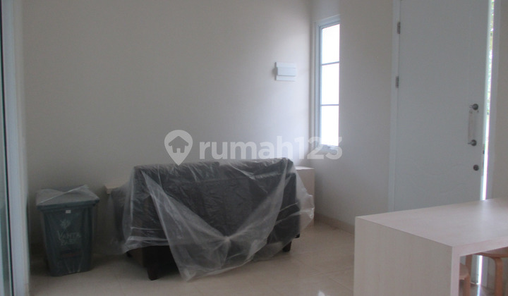 DIJUAL Rumah Siap Huni di Cluster Azura Vanya Park BSD Tangerang