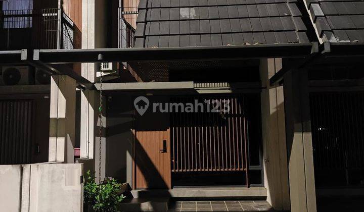 Rumah 2 Lantai Furnished di Fleekhauz Bsd City Tangerang 1