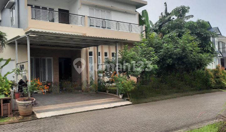 FOR SALE Nice and Lush House in Chadna Avani Cluster, BSD Tangerang FOR SALE Nice and Lush House in Chadna Avani Cluster, BSD Tangerang