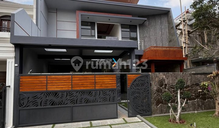 Rumah Modern Kondisi Baru Gress di Cluster Nieuw Indie Araya, Blimbing Kota Malang Rumah Modern Kondisi Baru Gress di Cluster Nieuw Indie Araya, Blimbing Kota Malang