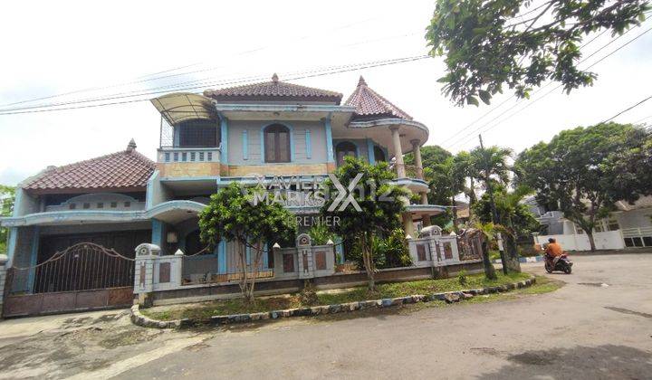 Rumah Mewah Murah 2 Lantai Di Kawasan Perumahan Sukun Malang  2