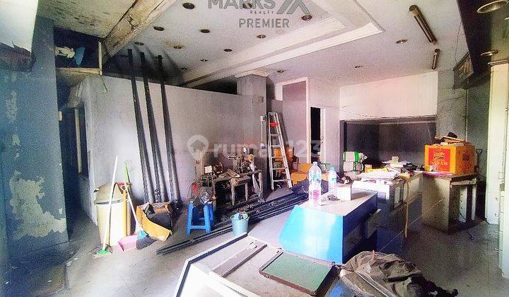 *DISEWAKAN TEMPAT USAHA/TOKO BUTUH RENOVASI COCOK UNTUK CAFE ATAU PERKANTORAN DI KAYU TANGAN - BASUKI RAHMAT*
*MALANG KOTA* Ruang Usaha di Jl. Basuki Rachmat Kayu Tangan 5
