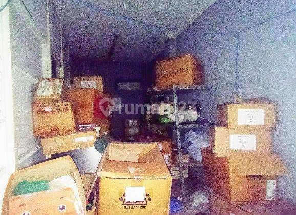 *DISEWAKAN TEMPAT USAHA/TOKO BUTUH RENOVASI COCOK UNTUK CAFE ATAU PERKANTORAN DI KAYU TANGAN - BASUKI RAHMAT*
*MALANG KOTA* Ruang Usaha di Jl. Basuki Rachmat Kayu Tangan 6