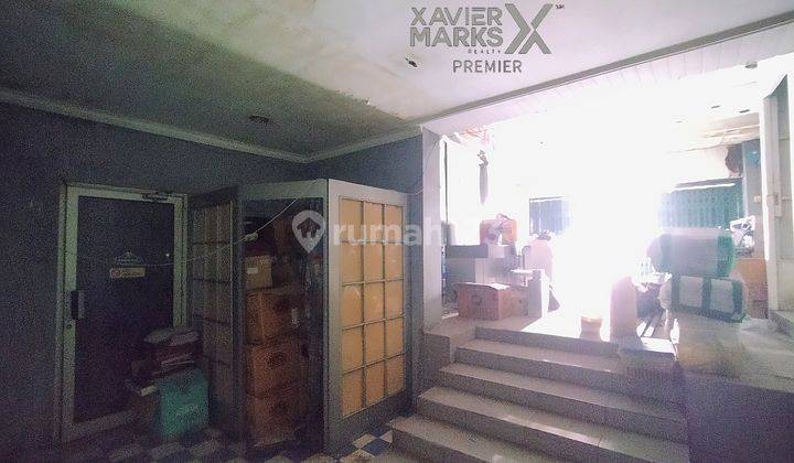 *DISEWAKAN TEMPAT USAHA/TOKO BUTUH RENOVASI COCOK UNTUK CAFE ATAU PERKANTORAN DI KAYU TANGAN - BASUKI RAHMAT*
*MALANG KOTA* Ruang Usaha di Jl. Basuki Rachmat Kayu Tangan 13