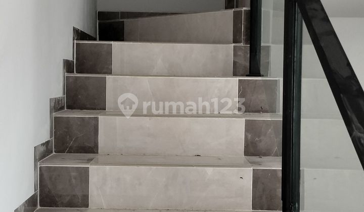 Dijual Rmh Minimalis Modern Di Villa Melati Mas  2